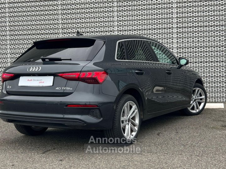 Audi A3 Sportback 40 TFSIe 204 S tronic 6 Business Executive - 4