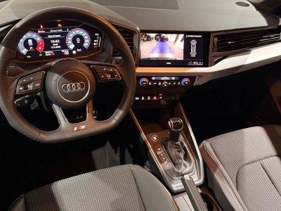 Audi A1 Sportback 30 TFSI 116 ch S tronic 7 S Line   - 4