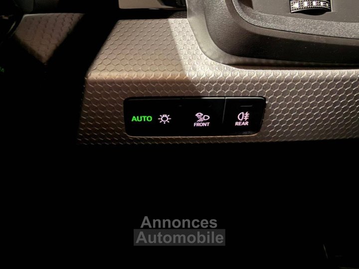 Audi A1 Sportback 30 TFSI 116 ch S tronic 7 S Line - 8