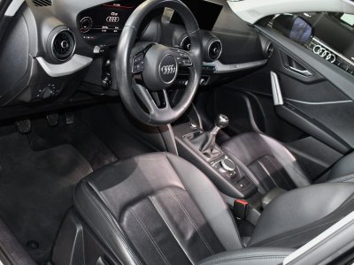 Audi Q2 S-Line Ambition Luxe 35 TFSI 150 BVM6 GPS Virtual Caméra TO Parc Assist Attelage Hayon Cuir JA 18 - 10