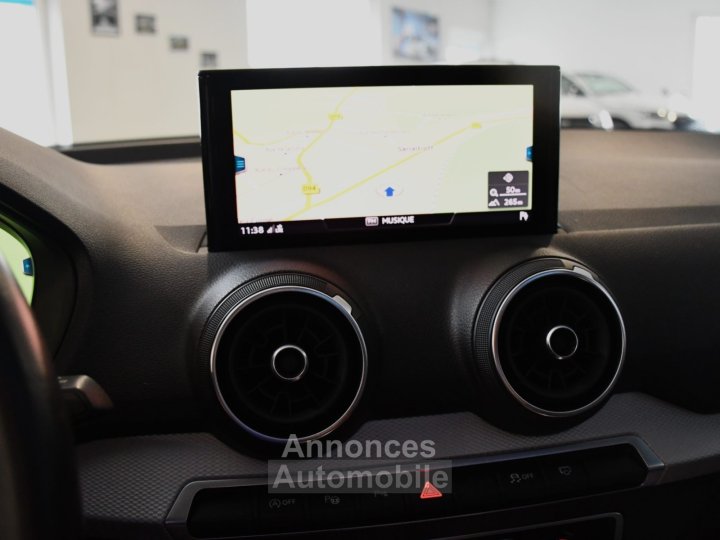Audi Q2 S-Line Ambition Luxe 35 TFSI 150 BVM6 GPS Virtual Caméra TO Parc Assist Attelage Hayon Cuir JA 18 - 24
