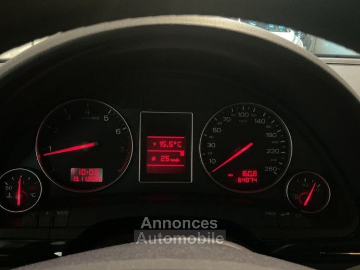 Audi A4 20 130CH AMBITION - 6