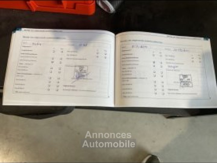 Audi A4 20 130CH AMBITION - 12