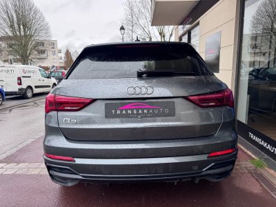 Audi Q3 35 TFSI 150 ch S tronic 7 S line - ATTELAGE - APPLE CARPLAY- CAMÉRA DE RECUL - SIÈGES CHAUFFANTS - 7