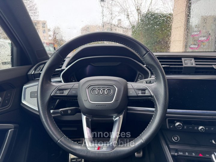 Audi Q3 35 TFSI 150 ch S tronic 7 S line - ATTELAGE - APPLE CARPLAY- CAMÉRA DE RECUL - SIÈGES CHAUFFANTS - 13
