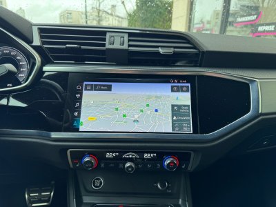 Audi Q3 35 TFSI 150 ch S tronic 7 S line - ATTELAGE - APPLE CARPLAY- CAMÉRA DE RECUL - SIÈGES CHAUFFANTS - 15