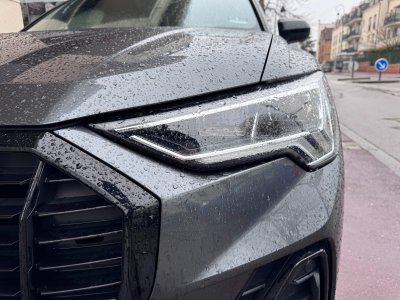 Audi Q3 35 TFSI 150 ch S tronic 7 S line - ATTELAGE - APPLE CARPLAY- CAMÉRA DE RECUL - SIÈGES CHAUFFANTS - 44
