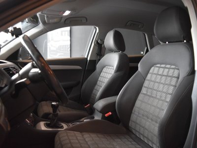 Audi Q3 20 TDI 177 ch S line - 16