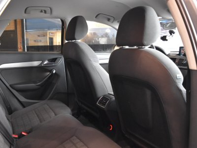 Audi Q3 20 TDI 177 ch S line - 19