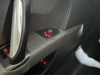 Audi TT 20 TFSI 200 ch ~ Appel CarPlay ~ Climatisation auto ~ Sièges chauffants ~ Sellerie cuir - 15