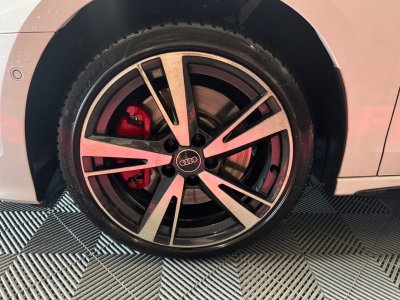 Audi A3 Sportback Competition 45 TFSIe 245 CV - Toit ouvrant - CarPlay - 7