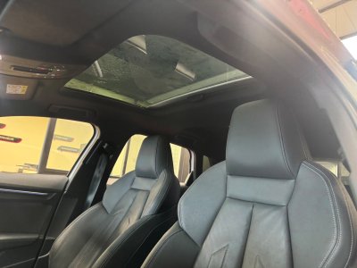 Audi A3 Sportback Competition 45 TFSIe 245 CV - Toit ouvrant - CarPlay - 12