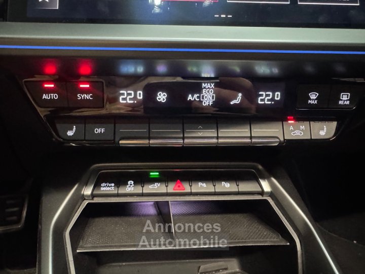 Audi A3 Sportback Competition 45 TFSIe 245 CV - Toit ouvrant - CarPlay - 32