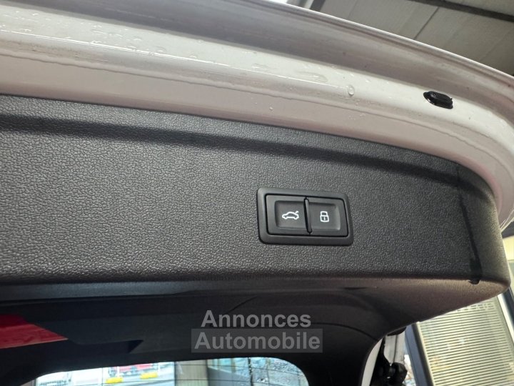 Audi A3 Sportback Competition 45 TFSIe 245 CV - Toit ouvrant - CarPlay - 41