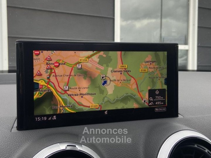 Audi Q2 35 TFSI 150CH DESIGN LUXE S TRONIC 7 - 29