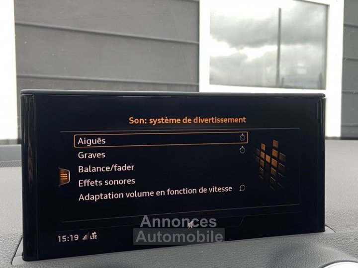 Audi Q2 35 TFSI 150CH DESIGN LUXE S TRONIC 7 - 31