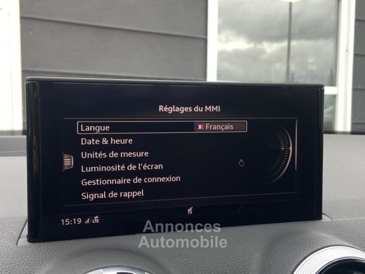 Audi Q2 35 TFSI 150CH DESIGN LUXE S TRONIC 7 - 32