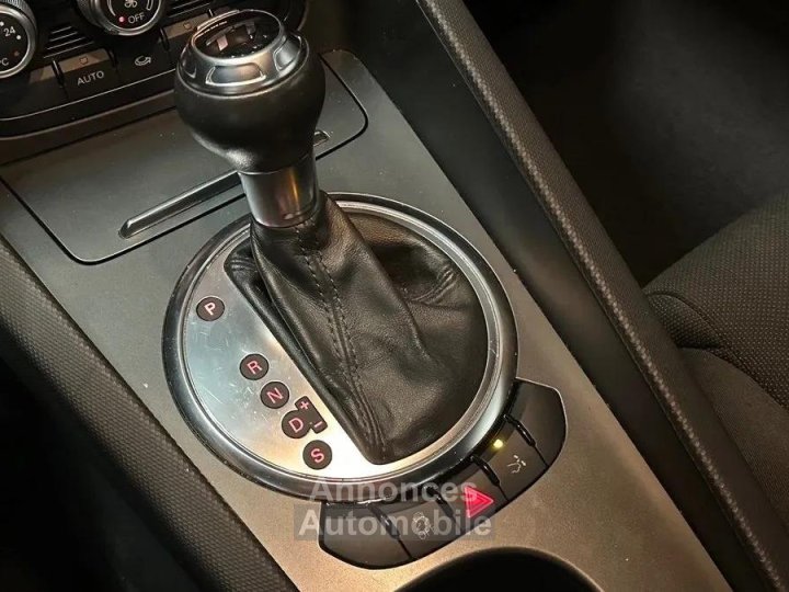 Audi TT 20 TFSI 211 CV Bo&icirc;te automatique - 23