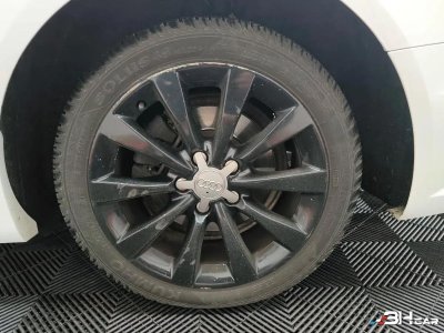 Audi A6 Avant 20 TDI STronic7 Ultra Business Executive - 190cv / Attelage / Cam&eacute;ra / Bluetooth   - 23