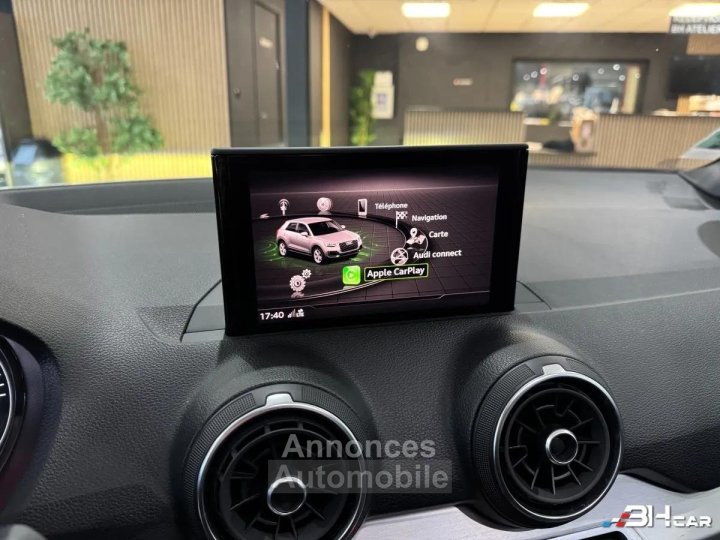 Audi Q2 35 TFSI 150 CH S-LINE BVA7 TOIT OUVRANT GARANTIE 1 AN - 25