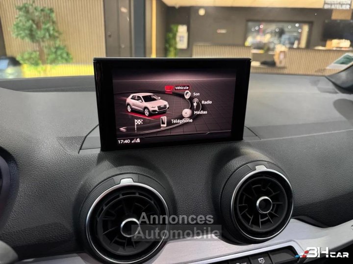 Audi Q2 35 TFSI 150 CH S-LINE BVA7 TOIT OUVRANT GARANTIE 1 AN - 28