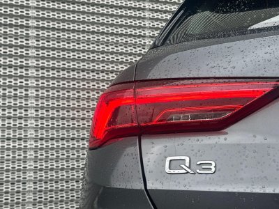 Audi Q3 35 TFSI 150 ch S tronic 7 Limited - 37