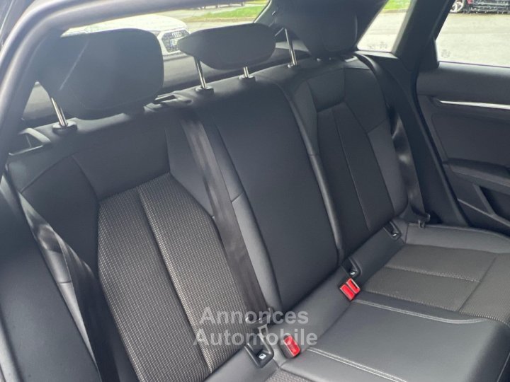 Audi A3 Sportback TFSI Mild Hybrid 116 S tronic 7 S line - 8