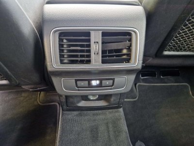 Audi Q5 Quattro 20 40 TDI - 190 - BV S-tronic Avus PHASE 1   - 19