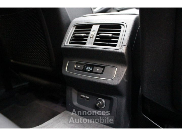 Audi Q5 S LINE HYBRID Quattro 45 TFSI - 32