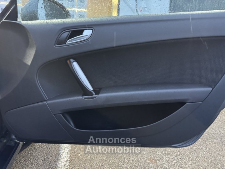 Audi TT Roadster 20 TFSI 200 S-Line - 20