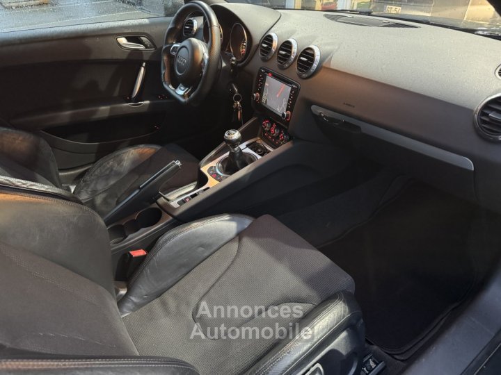 Audi TT Roadster 20 TFSI 200 S-Line - 21