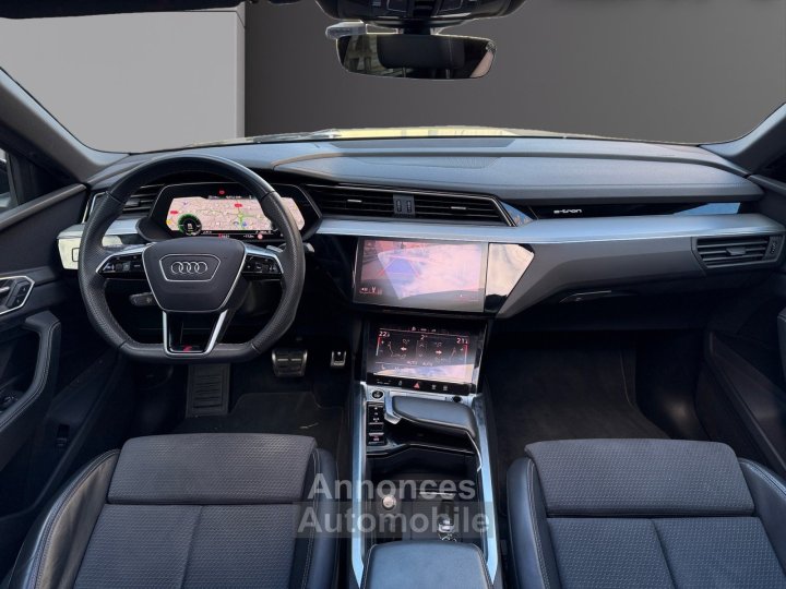 Audi Q8 E-TRON SPORTBACK S-LINE 55 408 ch 114 kWh Quattro - Toit Ouvrant - M&eacute;plat - Si&egrave;ge Electrique M&eacute;moire - Cam&eacute;ra 360 - 2
