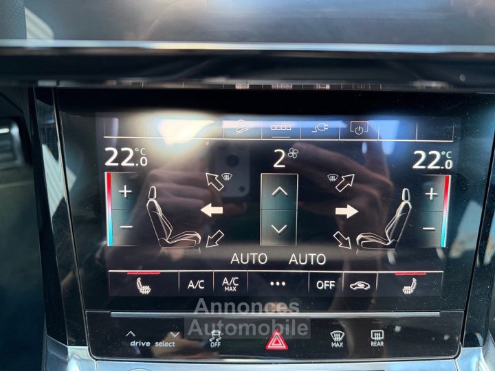 Audi Q8 E-TRON SPORTBACK S-LINE 55 408 ch 114 kWh Quattro - Toit Ouvrant - M&eacute;plat - Si&egrave;ge Electrique M&eacute;moire - Cam&eacute;ra 360 - 20