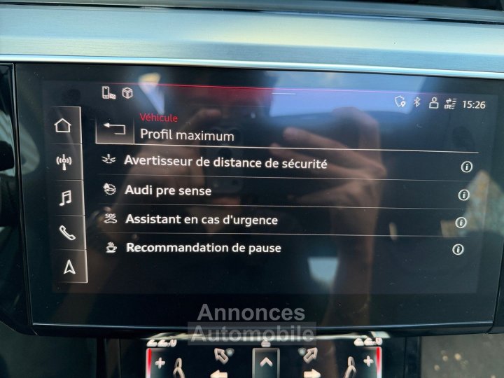 Audi Q8 E-TRON SPORTBACK S-LINE 55 408 ch 114 kWh Quattro - Toit Ouvrant - M&eacute;plat - Si&egrave;ge Electrique M&eacute;moire - Cam&eacute;ra 360 - 22