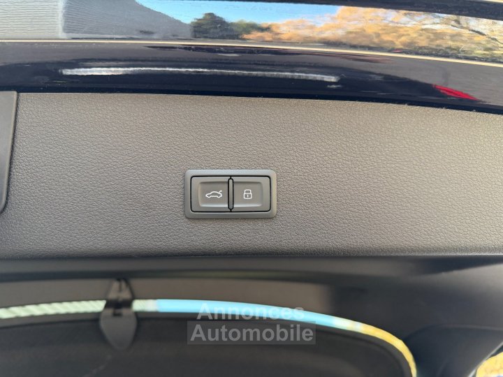 Audi Q8 E-TRON SPORTBACK S-LINE 55 408 ch 114 kWh Quattro - Toit Ouvrant - M&eacute;plat - Si&egrave;ge Electrique M&eacute;moire - Cam&eacute;ra 360 - 24