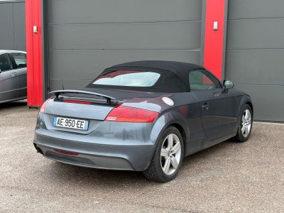 Audi TT ROADSTER 20 TFSI 200   - 6