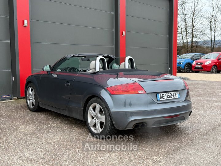 Audi TT ROADSTER 20 TFSI 200 - 8