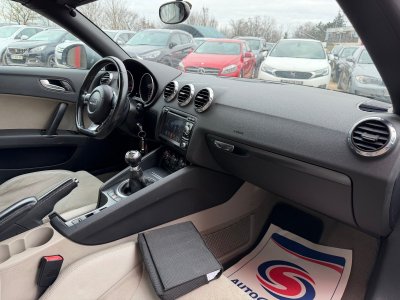 Audi TT ROADSTER 20 TFSI 200   - 12