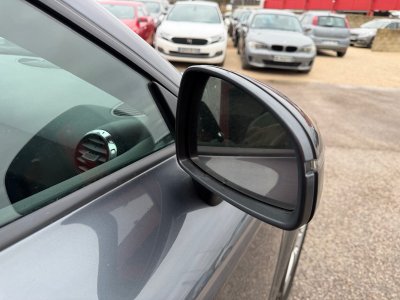 Audi TT ROADSTER 20 TFSI 200   - 15