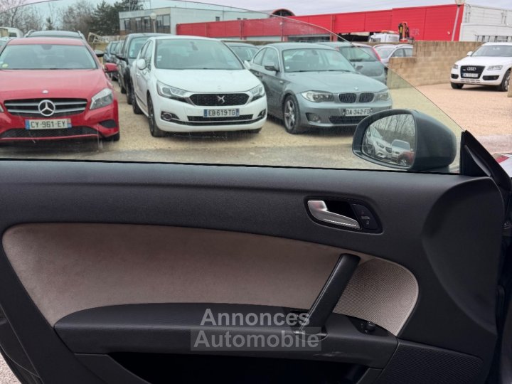 Audi TT ROADSTER 20 TFSI 200 - 26