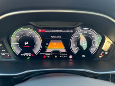 Audi Q3 45 tfsie 245ch hybrid s line s-tronic bva   - 11