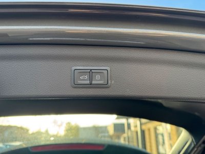 Audi Q3 45 tfsie 245ch hybrid s line s-tronic bva   - 17