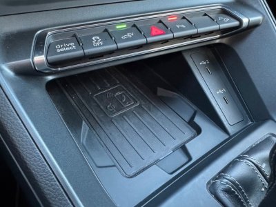 Audi Q3 45 tfsie 245ch hybrid s line s-tronic bva   - 29