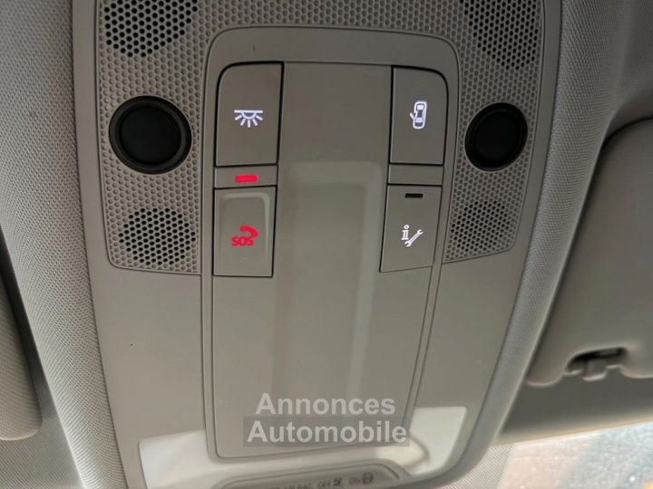 Audi A1 Sportback 10 25 tfsi 95 + clim auto radar av-ar apple carplay-android sans fil - 27