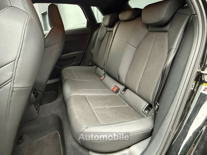 Audi A3 Sportback 40 TDI 200ch S line quattro tronic 7 Suivi complet Apple Carplay sans fil Phares LED Matrix - 5