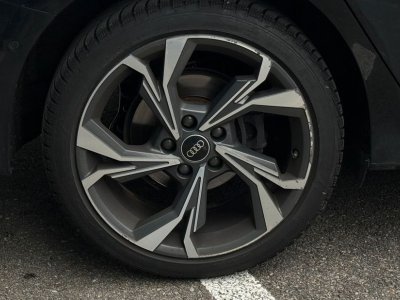 Audi A3 Sportback 40 TDI 200ch S line quattro tronic 7 Suivi complet Apple Carplay sans fil Phares LED Matrix   - 13