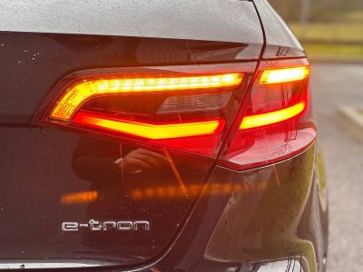 Audi A3 III (2) SPORTBACK 14 TFSI E-TRON S LINE S TRONIC - PARK ASSIST - SIEGES CHAUFFANTS   - 21