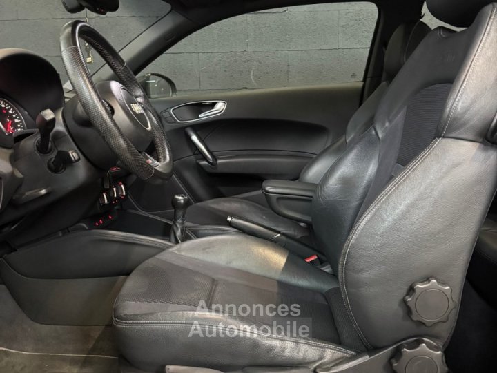 Audi A1 16 TDI 105 S LINE - 12