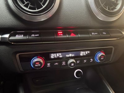 Audi A3 20 TDI 150 S tronic 7 Design Luxe / Garantie 6 mois / DISTRIBUTION OK - 14