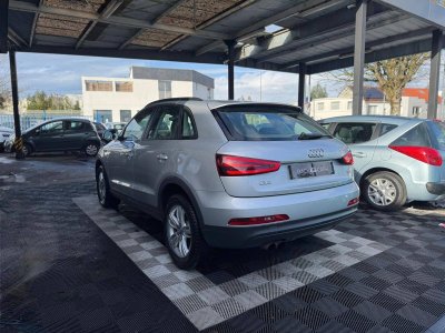 Audi Q3 20 TDI 140 ch Attraction   - 4